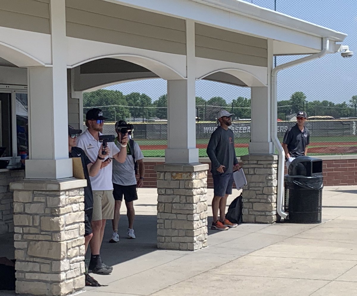 PghDawgs's tweet photo. Dawgs 16/17 Showcase team move to 2-0 with a 3-1 win over Indiana Bulls 17 Black at @Bullpenevents MPL Tourney in front of dozens of college coaches.
2023 RHP @Jack_Ray123 with the 3 hit CG
2023 1b @AndrewKocan delivered a big 2 run triple
#dawgsfamily #exposure #bigboybaseball https://t.co/SHO4nL0qOx