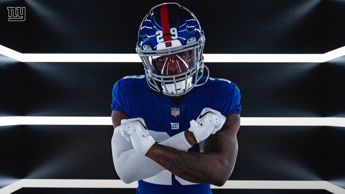 Giants's tweet photo. BRING THE ENERGY 🔌🔋 https://t.co/AFM271bWJn