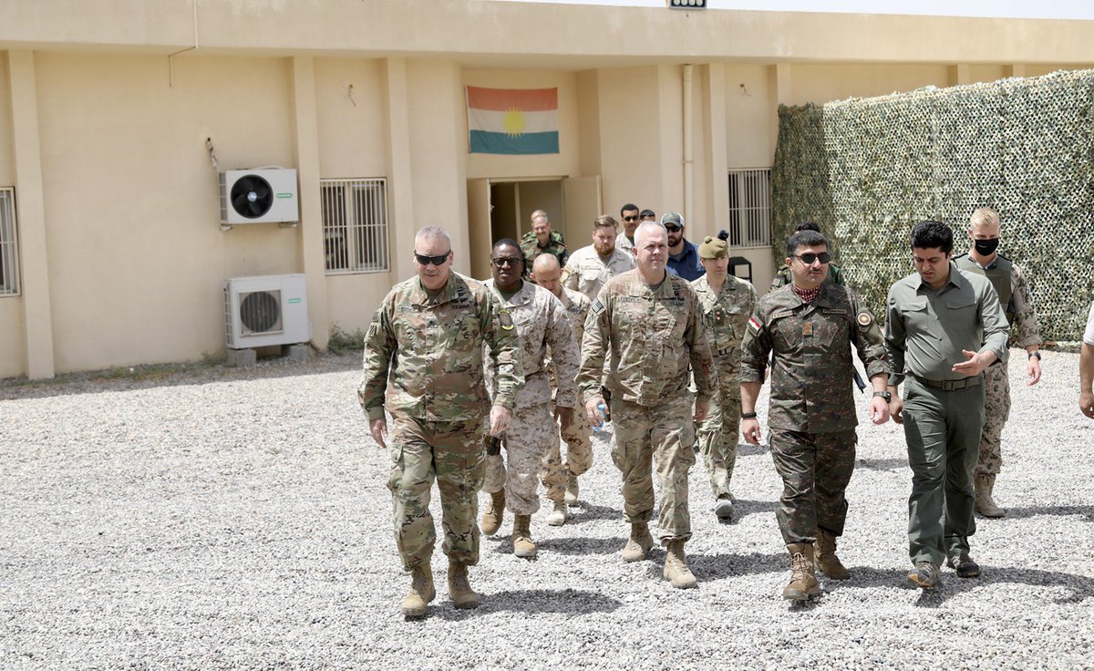 SirwanBarzani_'s tweet photo. We were pleased by the visit of Director of MAG BG Nick Ducich, and Deputy Director of MAG-North Col Leonovich to Sector6. Latest security situations, remaining ISIS terrorists, and coord among Peshmerga, Iraqi army and collation discussed. Also visited the Peshmerga on the front https://t.co/3OYgBWvhfX