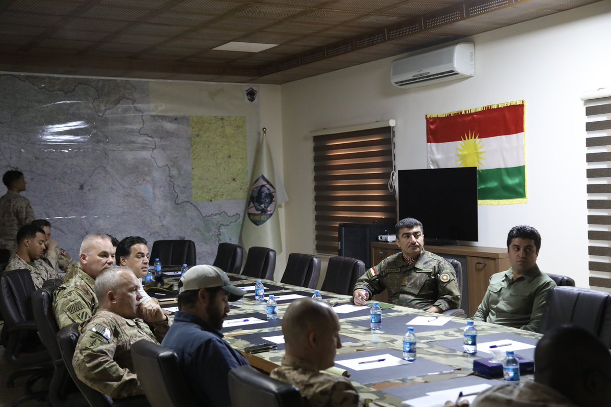 SirwanBarzani_'s tweet photo. We were pleased by the visit of Director of MAG BG Nick Ducich, and Deputy Director of MAG-North Col Leonovich to Sector6. Latest security situations, remaining ISIS terrorists, and coord among Peshmerga, Iraqi army and collation discussed. Also visited the Peshmerga on the front https://t.co/3OYgBWvhfX