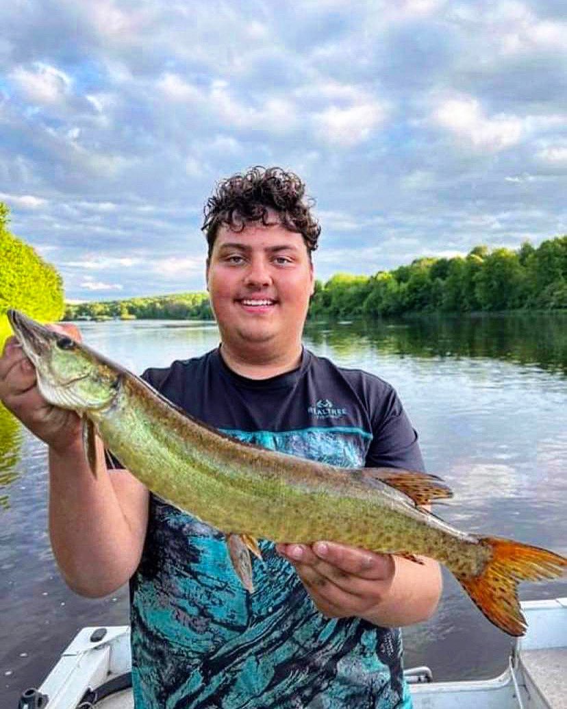 DceFishing's tweet photo. Muskies - big or small, we love ‘em all!

#dceverestfishing #stcroixrods #bestrodsonearth #clamoutdoors #dceverestandbaitmate #superkjigs #bamcustomtackle #secretweaponbaits #berkleyfishing #teamnorthlandtackle #chaseoutdoors #wifa #highschoolfishing https://t.co/mA7T6PZ0kv