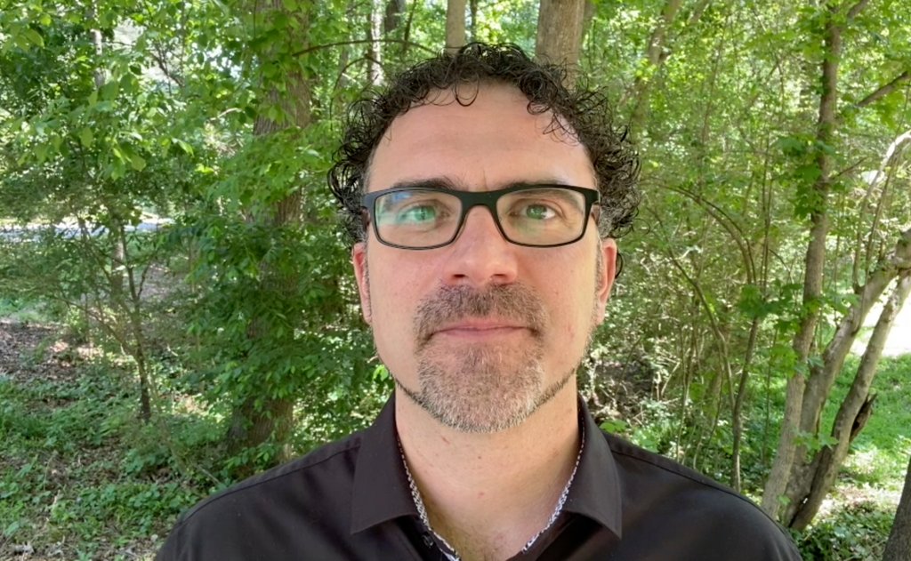 SpantheChasm's tweet photo. Steve's breaking down the mechanics of adopting a new sales cycle. What is the impact on your sales team? Does it provide insights your executive team can use? What will drive the adoption of your new sales process?⁠ https://t.co/Yis1QlxrV5 #salesprocess #change #adoptingchanges https://t.co/2uSLtKv7GZ