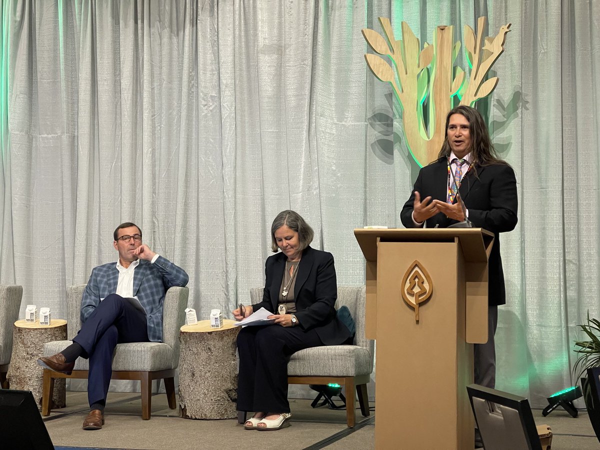 Jacob Handel kicks off the Sustainable Forestry Initiative conference with a land acknowledgement ⁦@sfiprogram⁩ ⁦@EnvironmentalEd⁩