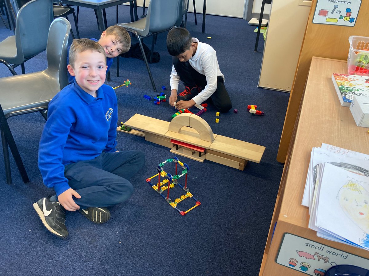 Broomhouse Primary 5 tweet media