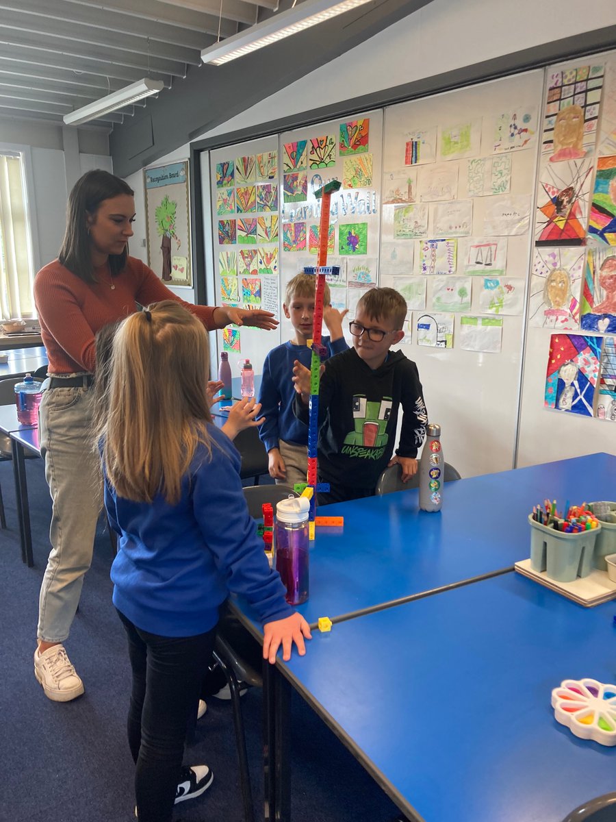 Broomhouse Primary 5 tweet media