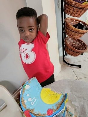 UPDATE: Lowell Police say a 3 year-old boy missing since 9:30AM was dropped off at a babysitter's house and was last seen in the backyard.

His name is Harry. Please keep an eye out and share if you can. 

There are several police departments searching.  #WBZ