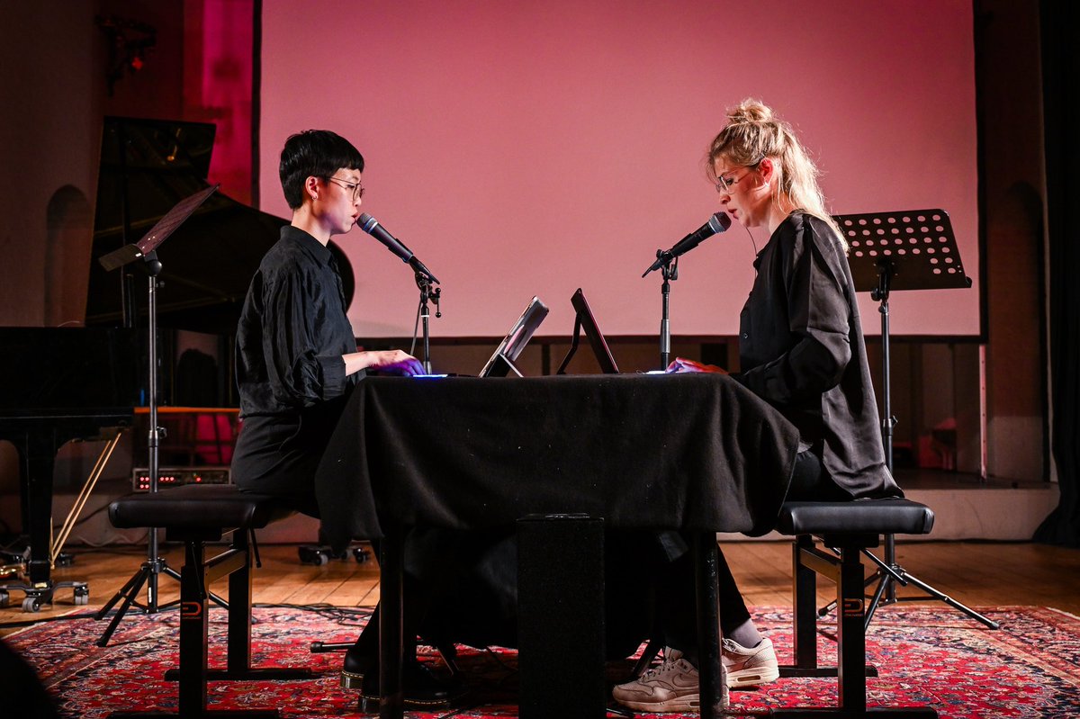 xavierbonfill's tweet photo. Tak for i går!
#DuoDanNie performing 2x2
@ #klangfestival
📸 Alexander Banck-Petersen
#klang #avantgarde #drone #ambient #experimental #newmusic #composer #liveelectronics #maxmsp #abletonlive #keithmcmilleninstruments #softstep https://t.co/4dVsFVVoim