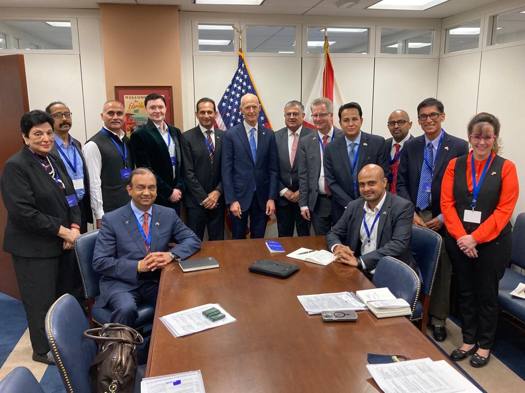 AmchamIndia's tweet photo. Thank you Senator Scott @SenRickScott @ScottforFlorida @NRSC for meeting our delegation #USIndiaPartnership 🇺🇸 🇮🇳 #DoorKnockDC #USIndiaEconomicPartnership #USIndiaEnergyPartnership #USIndiaDefensePartnership https://t.co/8Uk6LF72RM