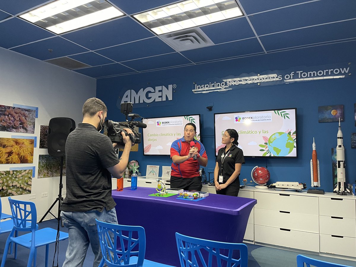 ECOEXPLORATORIO's tweet photo. No se pierda el segmento del EcoExploratorio en el programa de Shabum donde hablamos sobre el cambio climático.
¿Cuándo? Este sábado 18 de junio a las 10:30am por Telemundo. 🙌🏼
#cienciadivertida #cienciaenpuertorico #mimuseopr #cienciavirtual #puertorico https://t.co/cFs3u8rWQj