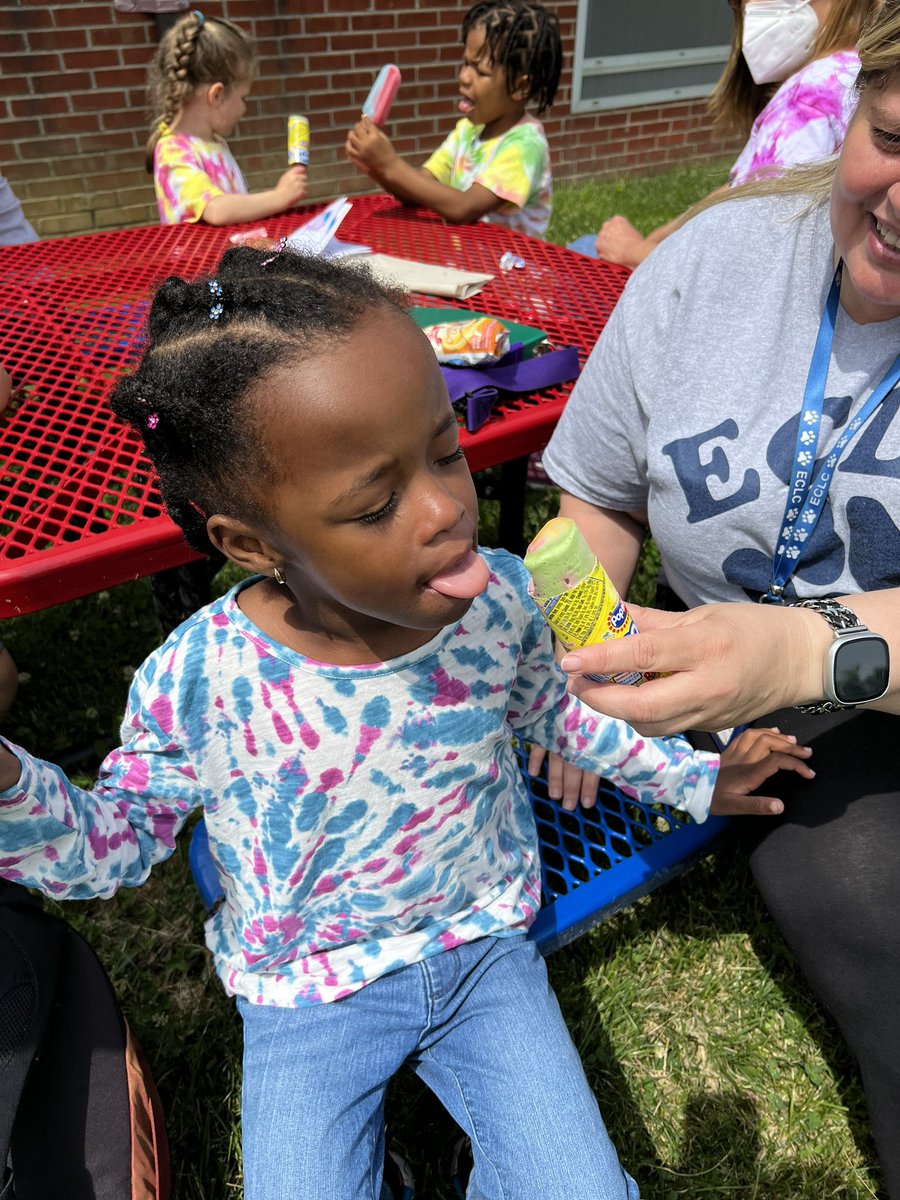 Melissa Blind tweet media