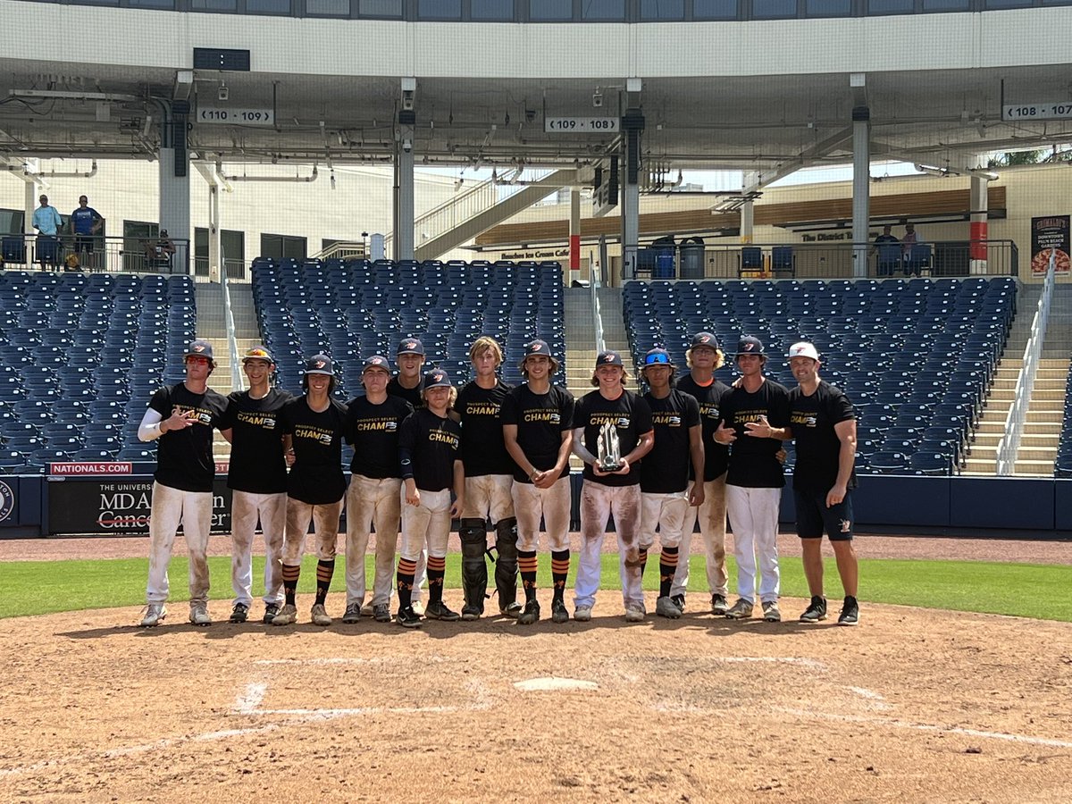 giovanni_2023's tweet photo. Prospect Select Palm Beach Classic Champions!  

BA- .389
OBP- .556
RBI- 9

Thank you @PSBaseballinc @AtlanticBurn @941DiamondAcade https://t.co/V6kXv6z7qi