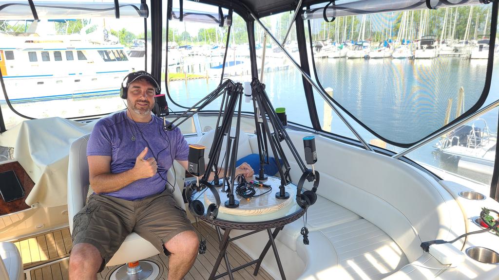 YachtRockin's tweet photo. And this is us playing "@itsMrCross and @kennyloggins 's
Yacht Rock on an actual yacht" also on an actual Yacht!🦩🛥⚓️
-SPUN!
#BLISSFULBOATER
#studiosea🎙 #SeaDelight⚓ #amgold
#meridianyachts #puremichigan #greatlakes #lakeerie
#yachtlife #lifeisbetteronaboat #yachtrock https://t.co/qeRKIHQsUC