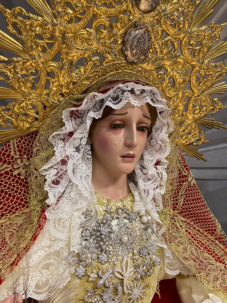 hdaddesanandres's tweet photo. 📸[OFICIAL] María Santísima del Mar ya se encuentra ataviada para la festividad del Corpus Christi. #cofradiasMLG https://t.co/GhtO9LYQyM