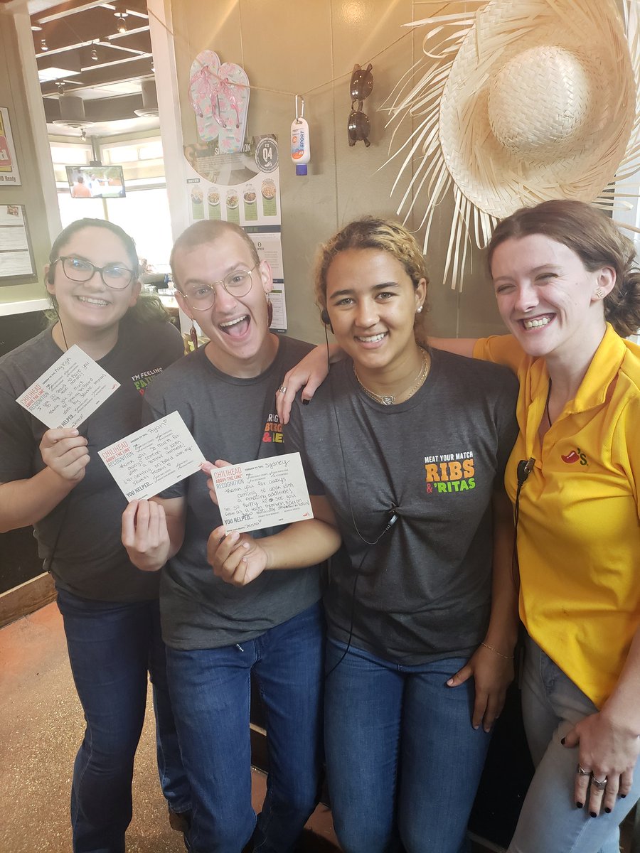 SheriPPkwy1287's tweet image. Donna showering the team with ATL's!  #Sparkleitup #teamPearland #Donnaskillingit @HeatherArcenea5