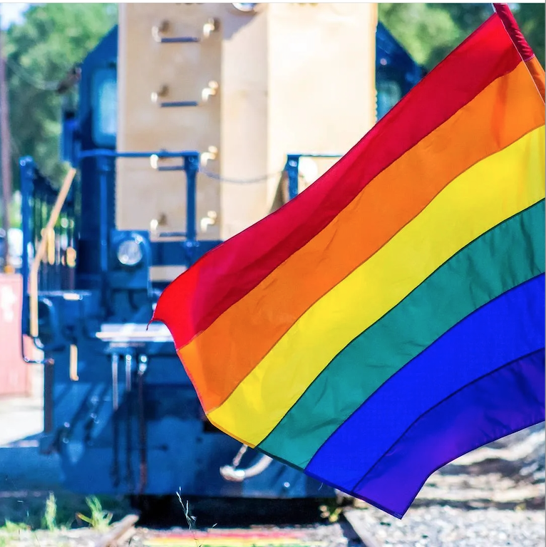 RiverFoxTrain tweet media