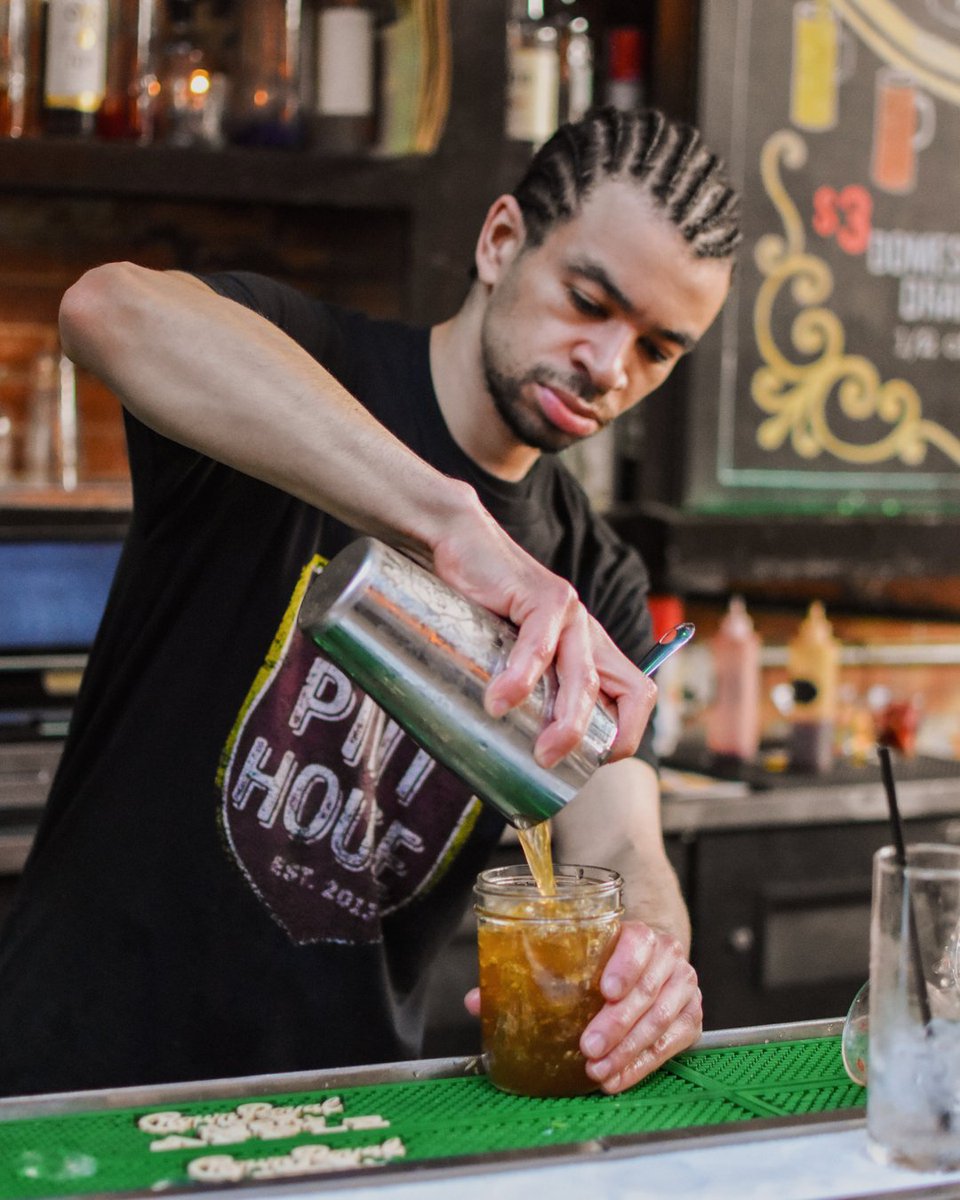 Say hey to Matt!

Originating from New York, he moved to Columbus in 2018 and has been working with One Hospitality for three years. He began bar-backing at Standard Hall in 2019 and now bartends at Short North Pint House.

His hobbies include creating art and working on his fitn