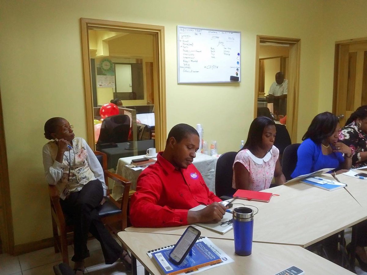 TheReidMethod's tweet image. One of my international clients Geddes Refrigeration LTD based in Jamaica 🇯🇲 This company has been here for 75 years and they took the initiative to update their sales training methods 🙌🏾 It was great to be able to present to them the principles of #TheReidMethod 👍🏾