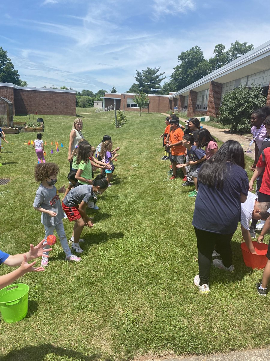 Joe Clark tweet media