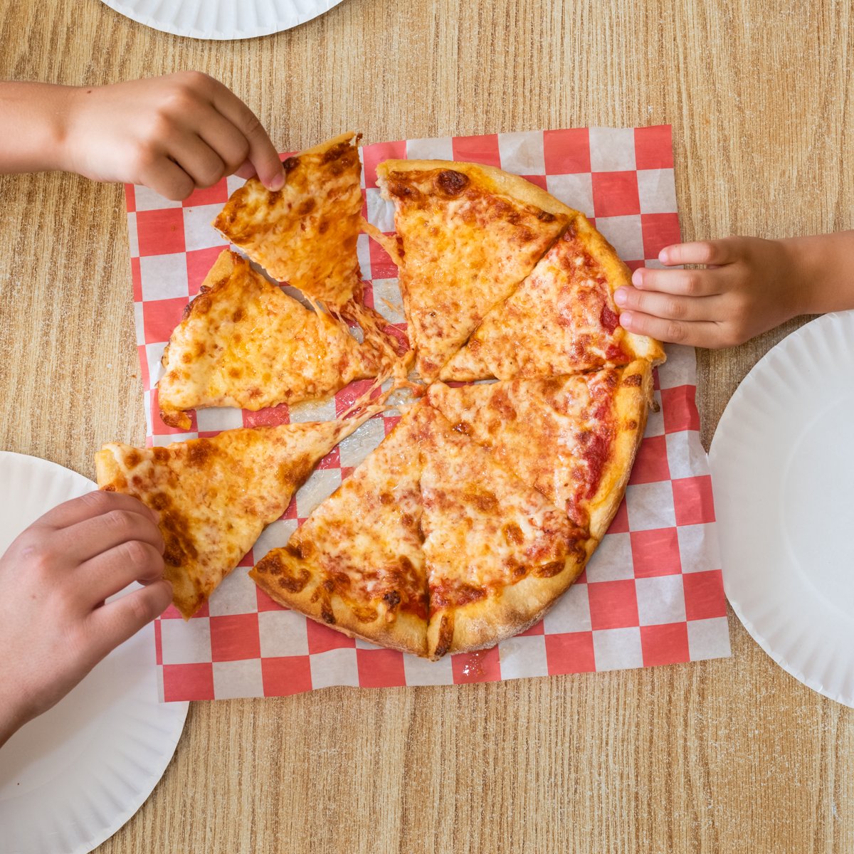 CoopsPizzaWI's tweet photo. Our crew has been making people smile one slice at a time since 1979 with fresh-made pizzas. Come grab a bite, and show us that smile. 😁🍕 https://t.co/LQDqKrYPzB