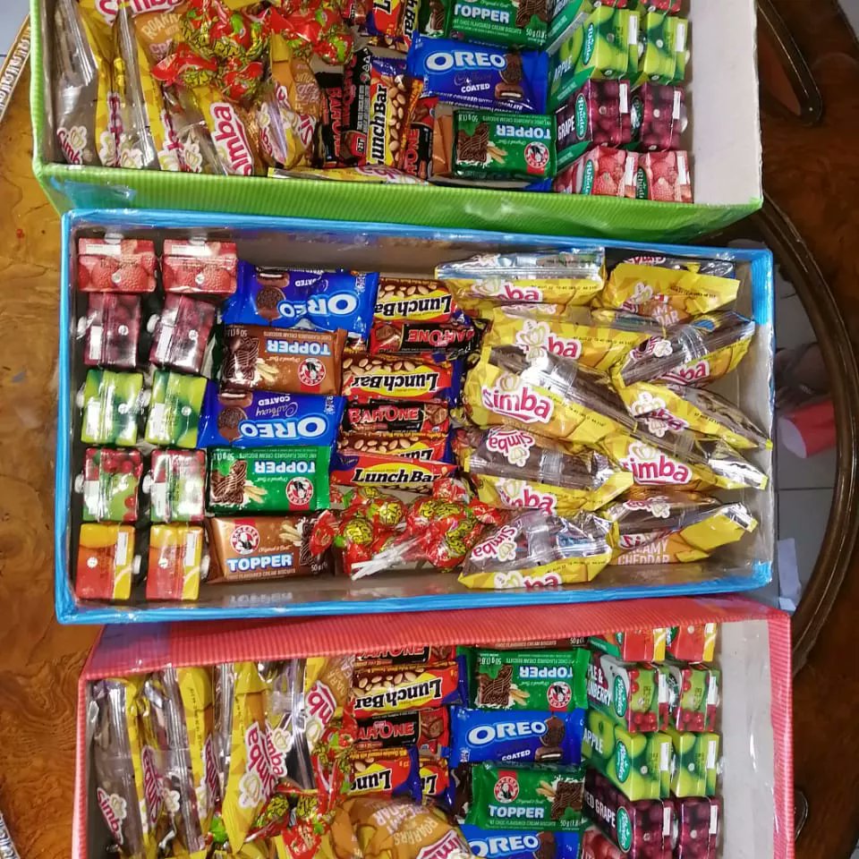 SammySaneh's tweet photo. If you are around Durban please support Sammy's Snack Attack.
For orders: call or whatsapp 076 825 8359 https://t.co/jvL5lY4mzW