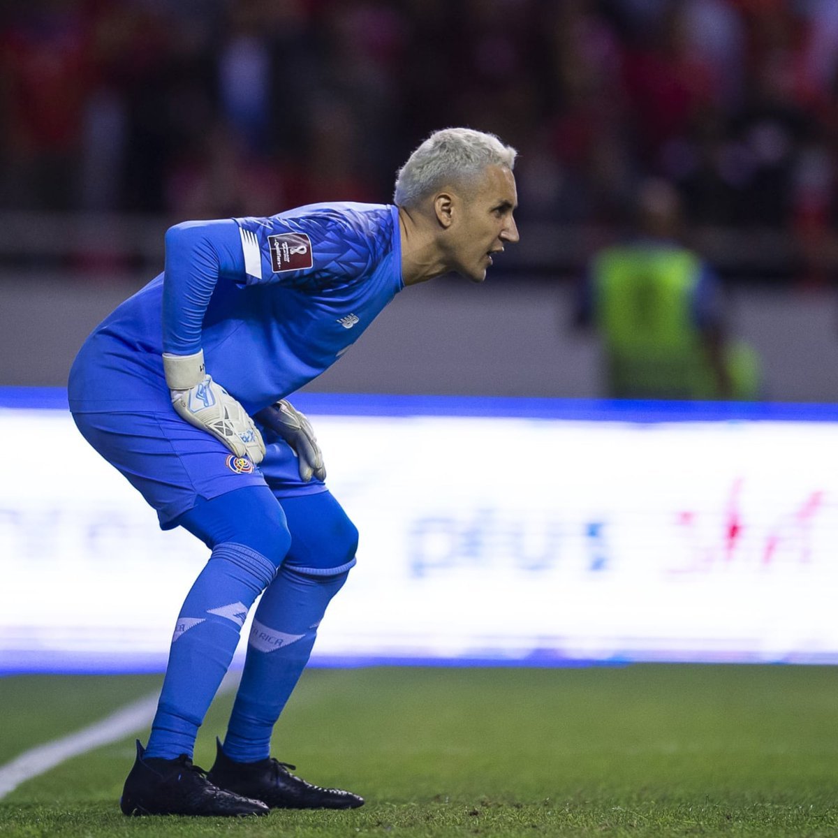 El único portero que ha ganado 3 Champions seguidas y el único portero que ha guiado a Costa Rica a 3 Mundiales de forma consecutiva. Años siendo uno de los mejores porteros del mundo y, sin duda, uno de los mejores guardametas de la época. Leyenda del arco. RESPETO PARA KEYLOR.