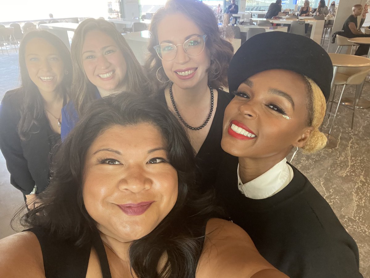 It was an honor to see @JanelleMonae at the @WhenWeAllVote #CultureOfDemocracy summit yesterday! So many great people gathered to focus on democracy. @cbaal @kateisraelski @_gabyrivera_ @PublicWise