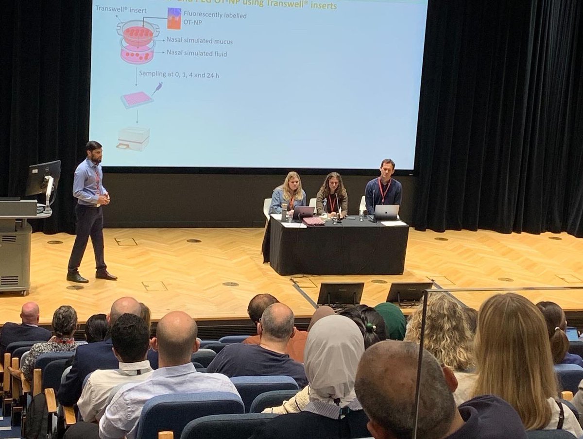 NaveedAhmadRPh's tweet photo. Had a great opportunity of research presentation at the annual Post-graduate Research Symposium, school of cancer &amp; pharmaceutical sciences, King’s College London.
Some glimpses from today’s symposium 
@aljamal_khuloud https://t.co/JRrLzPhpvj