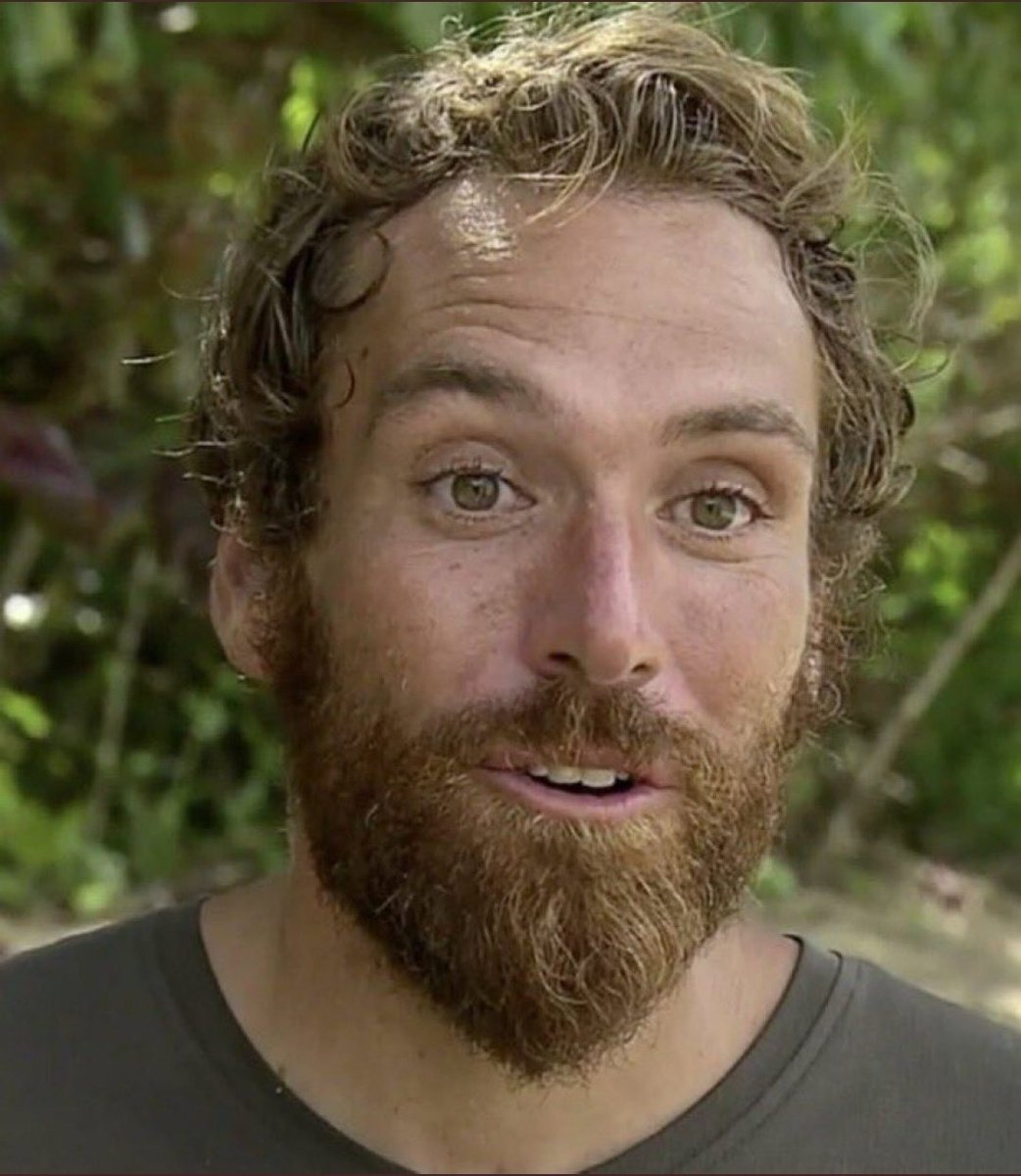 Milladu21's tweet photo. Jean-Charles il a gagné aucune épreuve Il a fait aucune stratégie et ils gagnent l'orientation en 36 minutes c'est vraiment un génie il a tué le jeu #KohLantaLeTotemMaudit #KohLanta https://t.co/s44qVPfBlQ