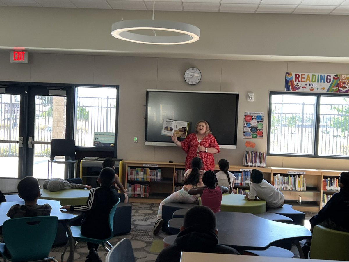 Second day of Summer Learning Camp was so much fun <a href="/MLK_STEAM/">Dr. Martin Luther King Jr. Elementary School</a> 🎉🎉 Thank you to all staff members for going above and beyond to have as much as possible with all of our kiddos! They are loving every minute of it! #teamBCSD #theSTEAMteam
