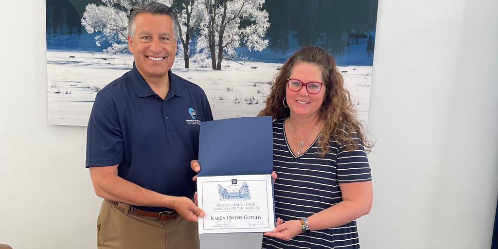 Pres_Sandoval's tweet photo. Congratulations to Karen Owens-Gotchy on being the Staff Employee’s Council Employee of the Month! Thank you, Karen, for always assisting members of the Wolf Pack Family. Your actions demonstrate the Wolf Pack Way! #GoPack https://t.co/cllnEKJan0