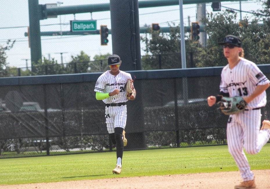 BWhit0117's tweet photo. @TheKayden24   Pitcher, batter, outfielder, infielder, base runner #ClassOf2023 #ThisWeekendTho>> https://t.co/jB8wx3lLiU