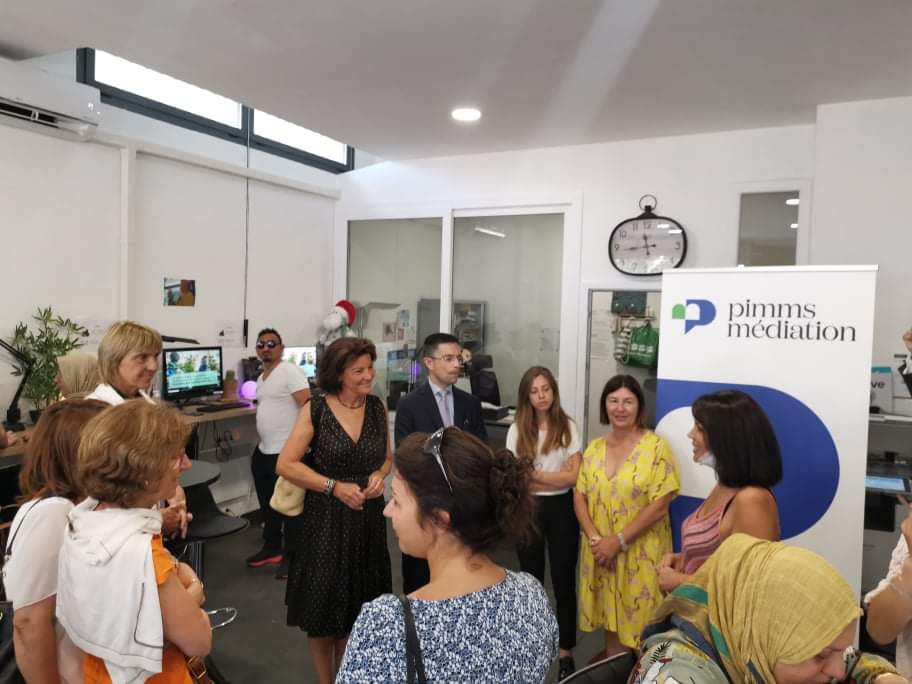 pimms_d's tweet photo. Visite de la commission sénatoriale chargée du rapport d'évaluation de la politique de la Ville au @pimms_d Côte d'Azur. La médiation sociale et l'inclusion numérique au cœur des enjeux des territoires. https://t.co/gCGYl8Freu