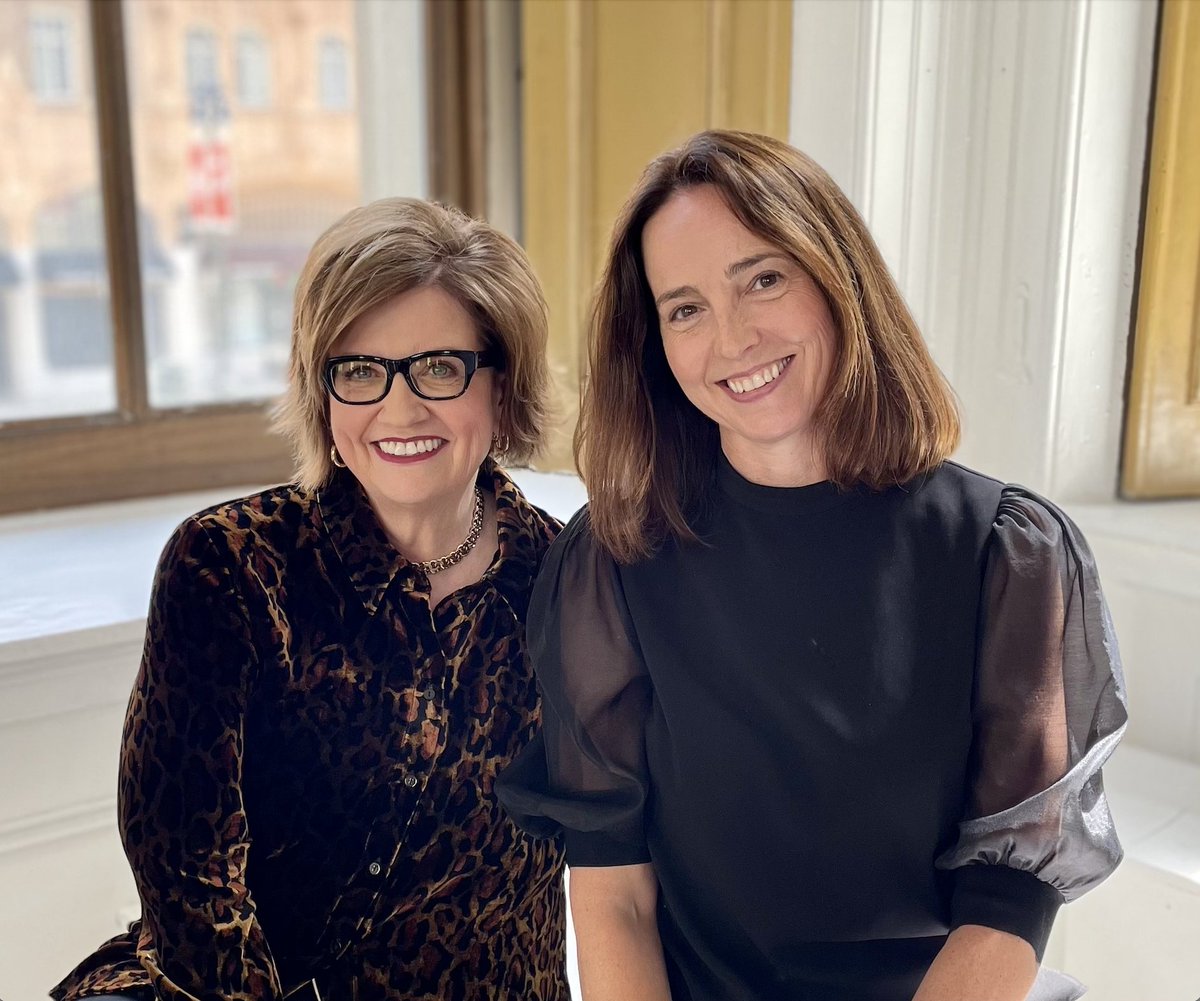 monicalangley's tweet photo. Before our chat, I checked @Nextdoor.

Turns out, there was a rainbow in my neighborhood…and an alligator on the loose! 

CEO @TheFriley keeps neighbors in the know w/ a different kind of social network.

See how on @Salesforce's #TheInflectionPoint: https://t.co/CTHAClT5jl https://t.co/vrKxRZS0nZ