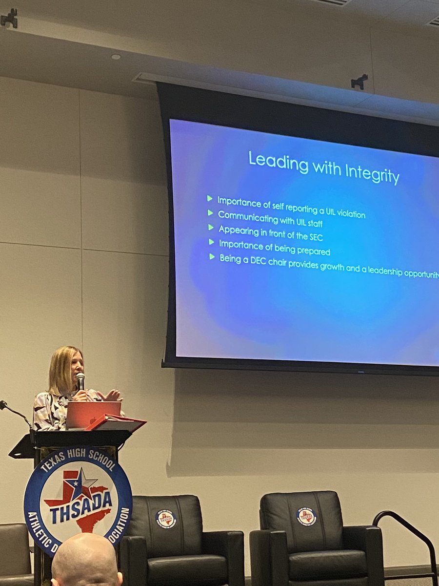 kpitts724's tweet photo. No question that this incredible leader would be asked to talk about the DEC and Leading with Integrity @leslie_slovak #bestbossever #THSADA22 https://t.co/BccvG2CICE