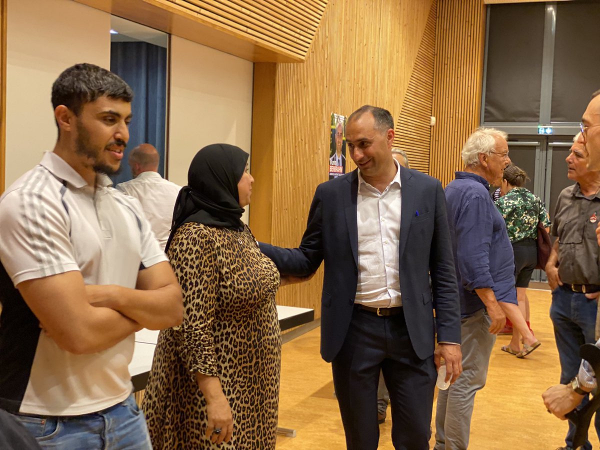 Merci aux 200 soutiens, acteurs du territoire, responsables associatifs, habitants présents ce soir. 
Toutes et tous mobilisés jusqu’à dimanche pour faire gagner la gauche et les écologistes sur la #circo4401 ! 
#NUPES #Nantes #Orvault #Sautron