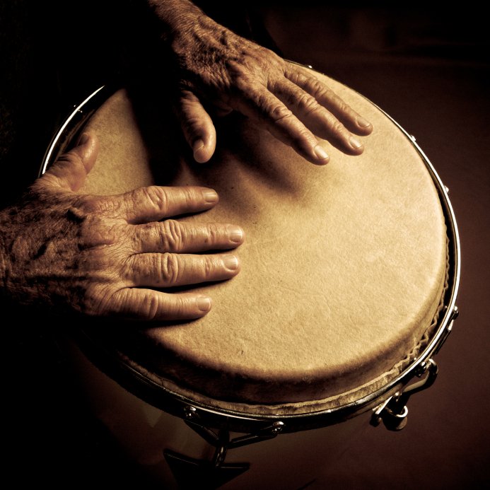 I'm starting a new 'orchestra' for asylum-seeking musicians in Bristol. Music and food every Tuesday. Please do spread the word: dovetailmusicworkshops.co.uk/dovetail-orche…