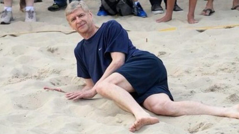 Tolu_Johnson's tweet photo. @FootyAccums One Last Dance. https://t.co/V0G7lniHW9