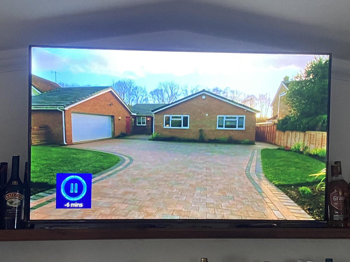 As a company we are very proud of this drive and all donated by the beautiful people at <a href="/BradstoneUK/">Bradstone</a> <a href="/Sarahhennem/">Sarah Hennem</a> many Thanks again for all the support <a href="/MrNickKnowles/">Nick Knowles</a> <a href="/DIYSOS/">DIY SOS</a>