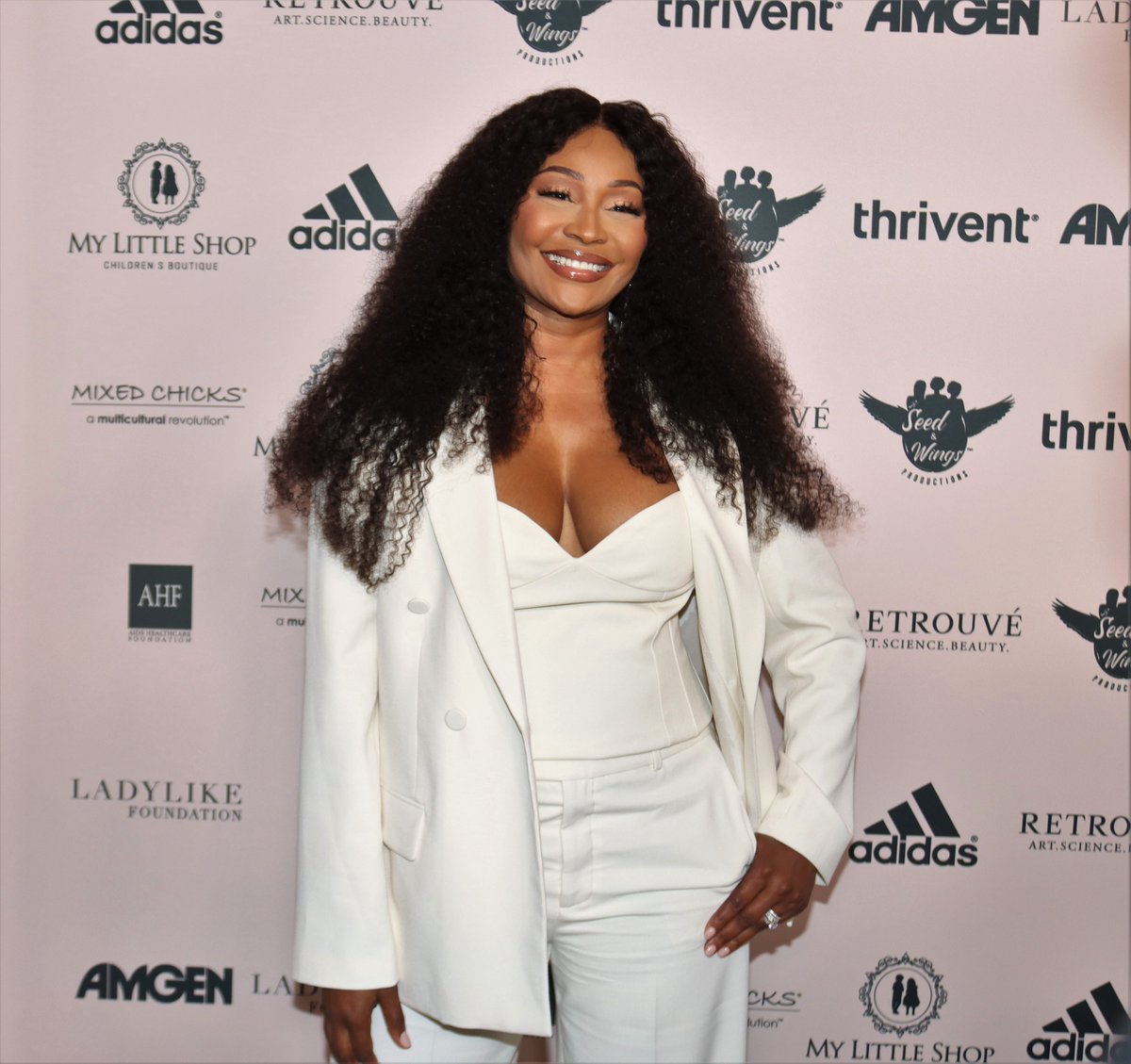 HumanNaturemag's tweet photo. Check out our photos (at link) from the 13th annual LadyLike Foundation Women of Excellence Awards and Fashion Show, which this year was hosted by Storm Reid. #thecombstwins #cynthiabailey #diddy #stormreid #cocojones #cookiejohnson #tinaknowles
https://t.co/Ou1Gbm11W0 https://t.co/bkqMwvldtd