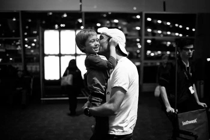 This piece by @bromka on the competing interests of fatherhood vs. endurance training just slapped my soul. Great stuff, brother. buff.ly/3HoBcMj