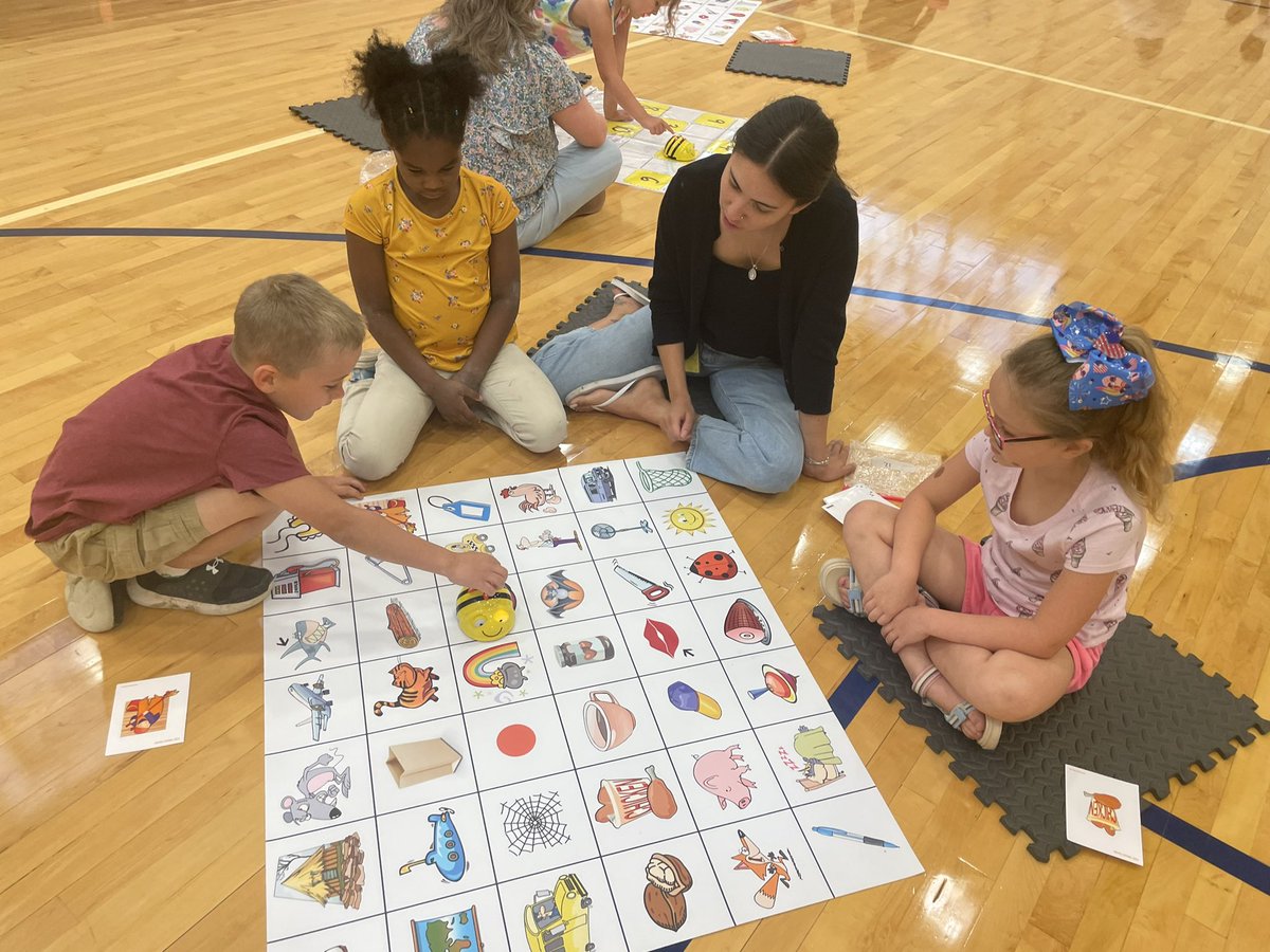 STEMtoThem's tweet photo. You can’t have Pollinator Camp without Bee Bots! Adding The Very Hungry Caterpillar to our Bee Bot repertoire. Also, we had a fruitful discussion about the differences between a chrysalis and a cocoon. Do you know which is which? @Fairviewmccsc @MCCSC_EDU https://t.co/tFSLFuRvQB