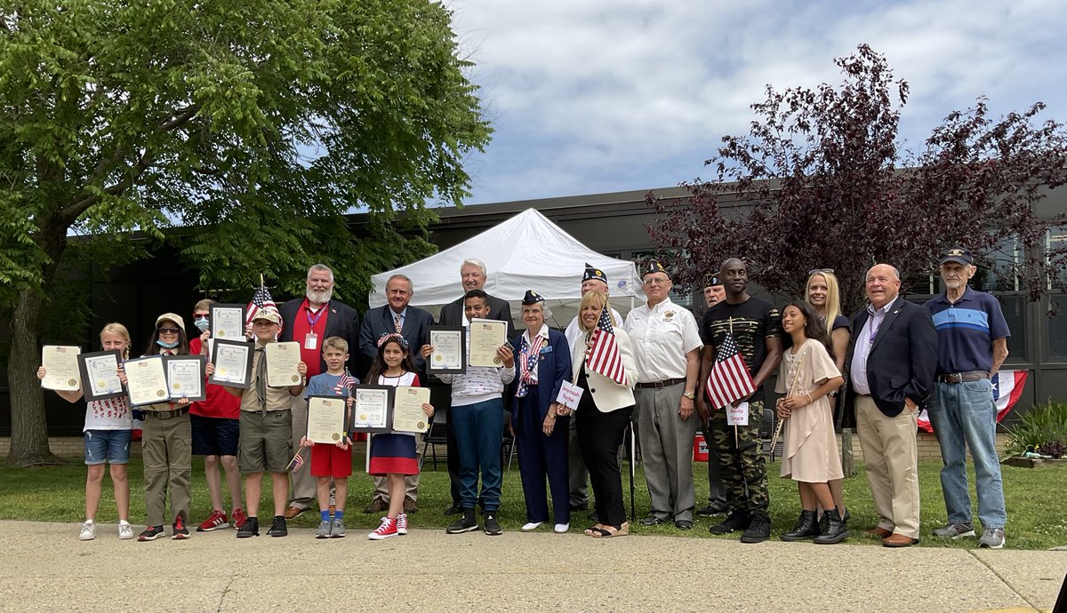 Commack Road ES tweet media