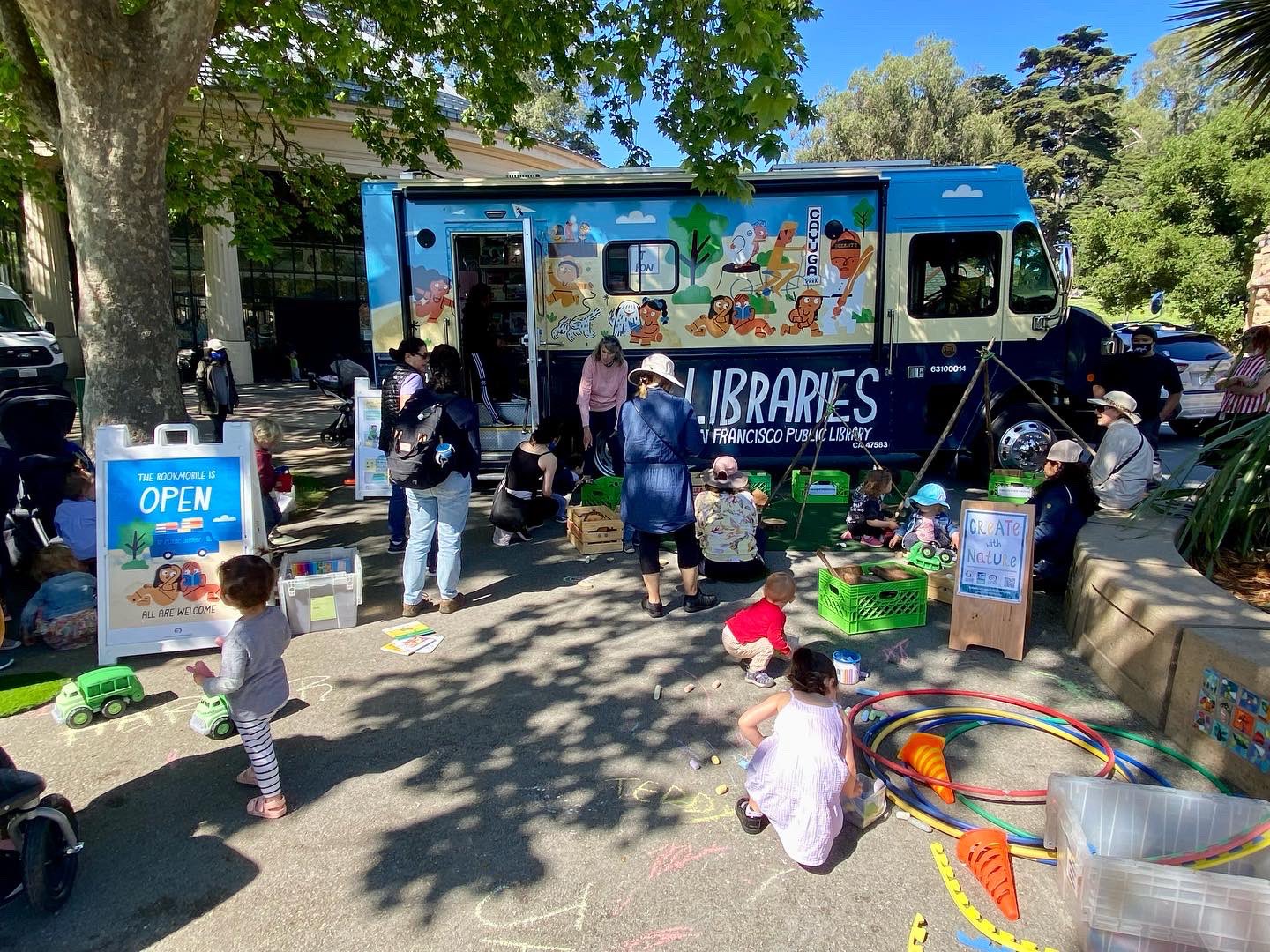 San Francisco Recreation and Park Department on Twitter: "Today  @SFPublicLibrary YouthMobile was at Koret playground in Golden Gate Park,  inspiring a love for books and a connection to nature through play. Catch