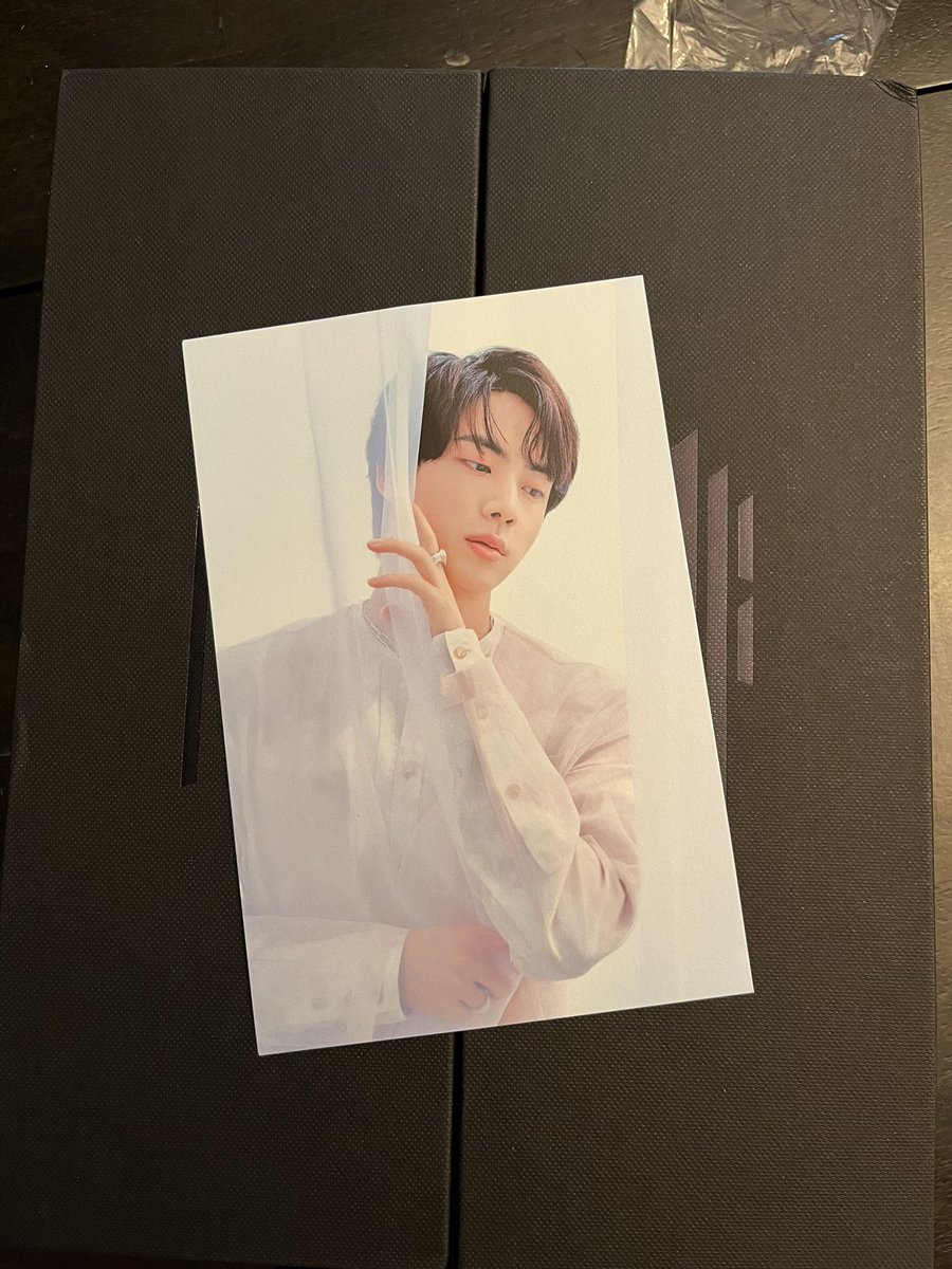 takingurkookies's tweet photo. @d0vekoo I pulled Jin 🥹🥰 https://t.co/b6wX2Bu4fv