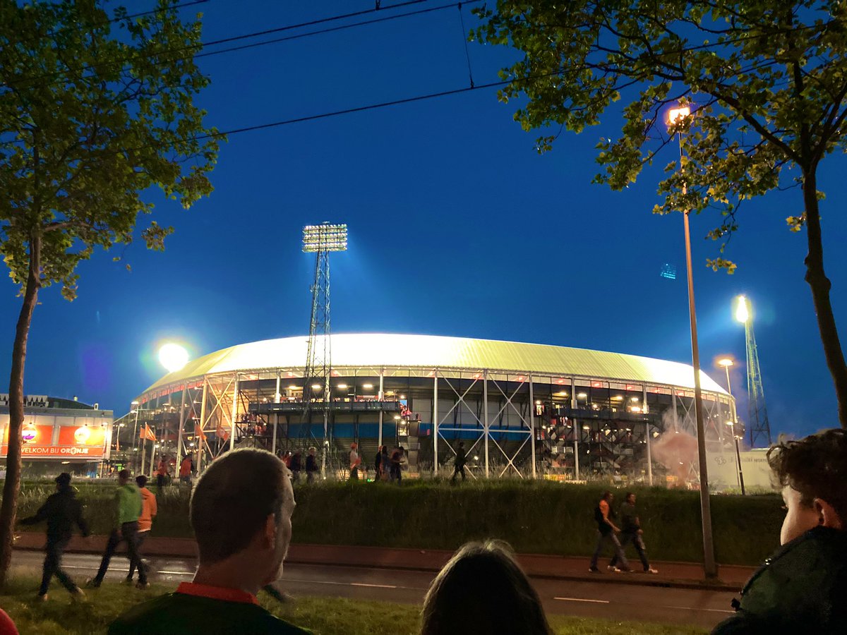 Tough to take… a second late defeat after an injury time equaliser against the Netherlands within a week 😭 Cracking old school ground though! #WalesAway #TogetherStronger #NEDWAL 🏴󠁧󠁢󠁷󠁬󠁳󠁿⚽️
