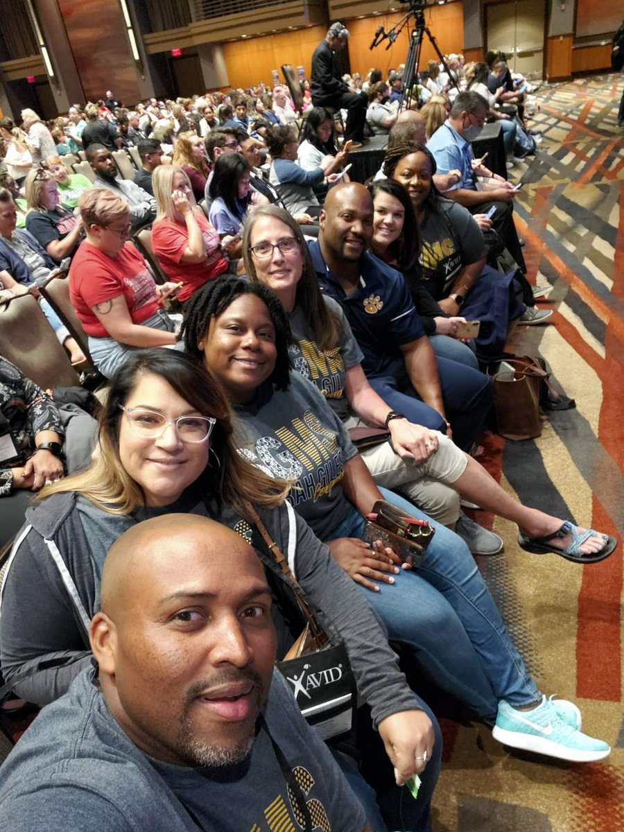 MsKBland's tweet photo. Sarah Giles MS is General Session Ready!!! @AVID4College #AVID4Possibility https://t.co/G8CwIPQ2Ut