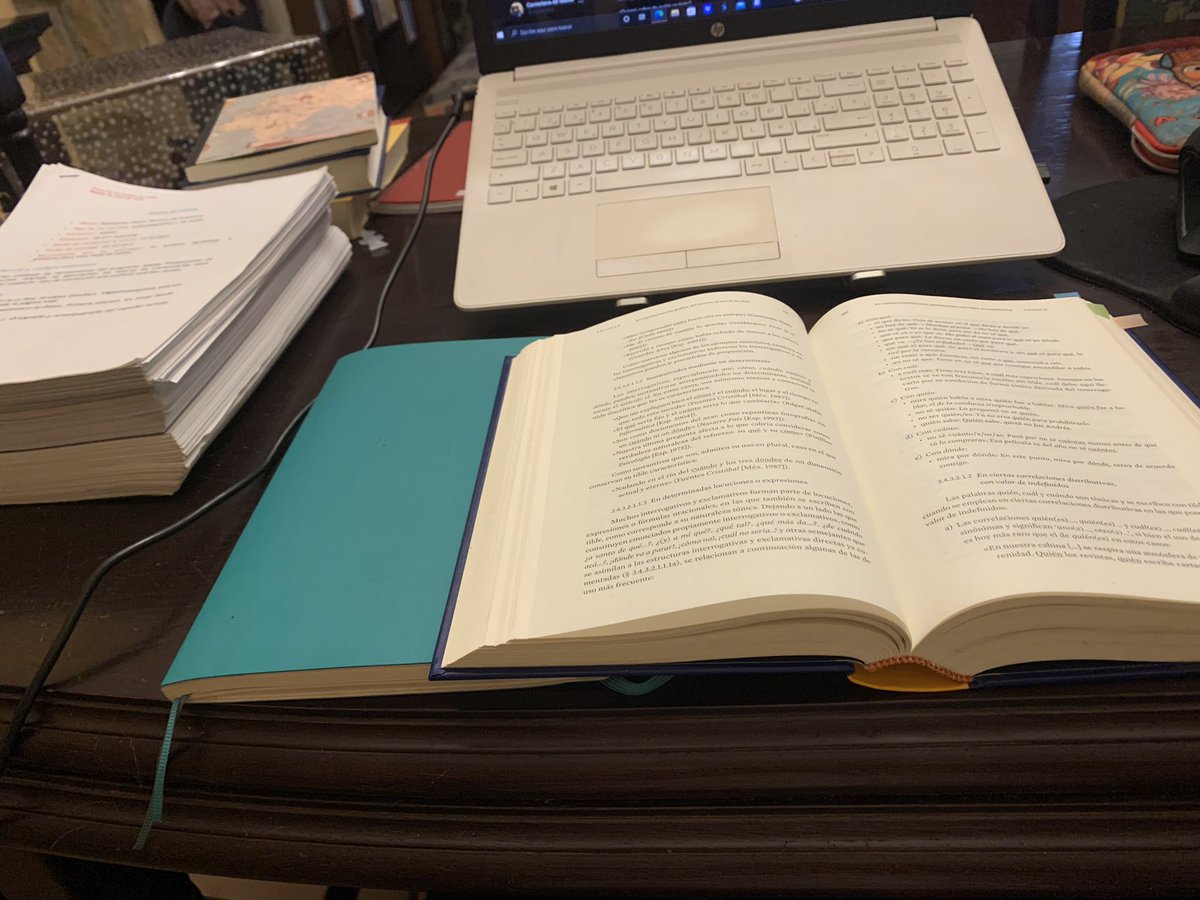 AgataVehi's tweet photo. Cuando el mundo duerme, yo sigo estudiando.
#MeEncantaMiTrabajo
#CorrectoraDeTextos https://t.co/jGk31x2UTx