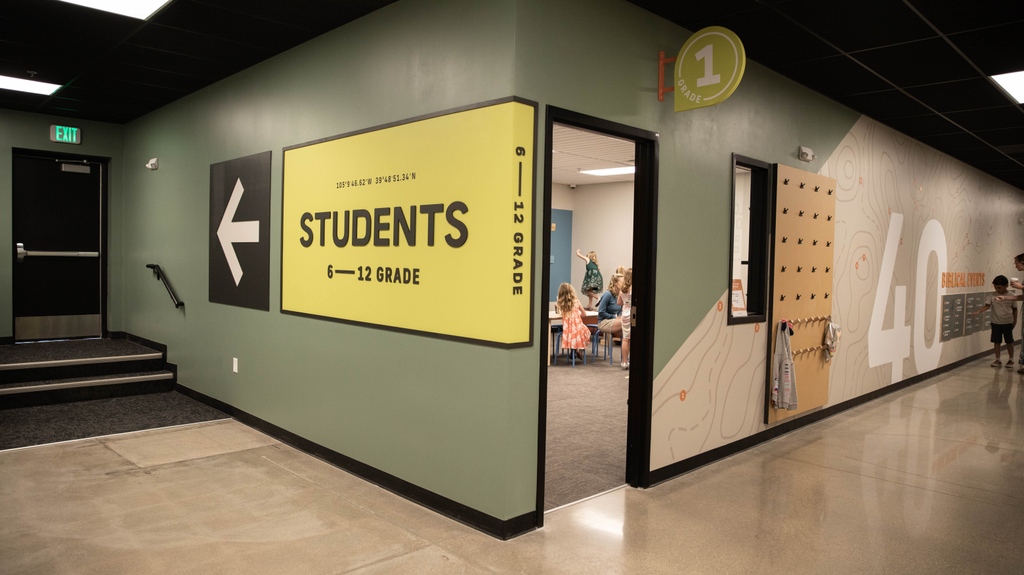 Did you know that students gathered in our Storyline Students space for the very first time this past Sunday? 

We couldn't be more thankful for all that God is doing in @storyline_students. Will you join us in prayer for the new space to be one of discipleship and joy?