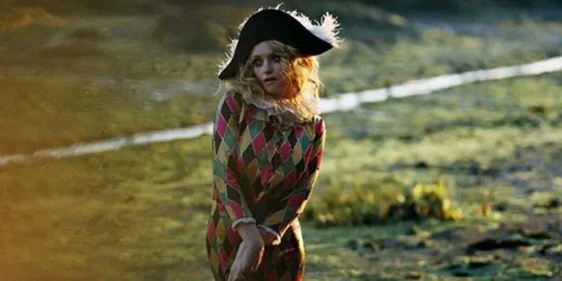 MeowMag's tweet photo. Alison #Goldfrapp 🕶️🔈🎶 es una artista que nunca le ha gustado ser categorizada y su prolífica carrera musical es el EJEMPLO que ha de revisarse (y escucharse) desde la salida de 'FELT MOUNTAIN' hace 22 años #PLAYME @littleremy escribe al respecto aquí: https://t.co/TAd1PSf3h2 https://t.co/Zg7COyYtZM