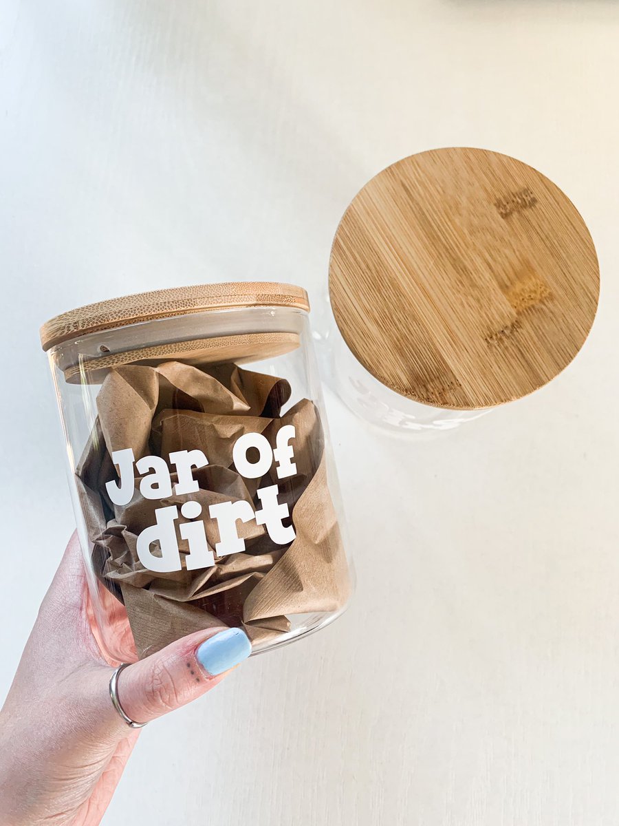 AmberCove_'s tweet photo. https://t.co/j9XMcJfDlT 

i’ve got a jar of dirt, i’ve got a jar of dirt!!!!! https://t.co/j0b6rsRqaJ